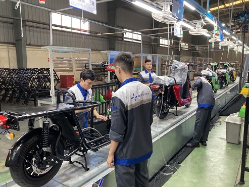 写真　2022年10月、ハノイ市郊外に完成したセレックスの電動バイク組み立て工場（ジェトロ撮影）