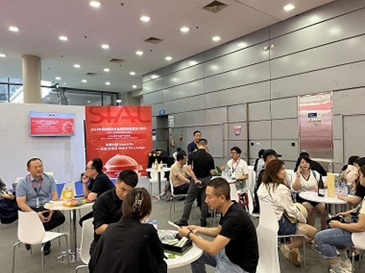 写真　「SIAL Shenzhen 2023」におけるマッチング商談会の様子（ジェトロ撮影）