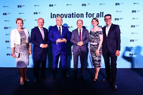 写真　IFAオープニングセレモニーの様子（IFAマネジメント提供）