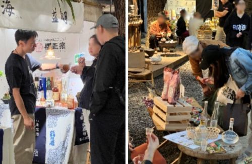 写真　ジャパンブース商談と試食の様子（ジェトロ撮影）