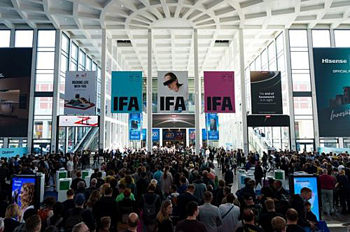 写真　来場者でにぎわうIFA 2026の会場（IFA Management提供）