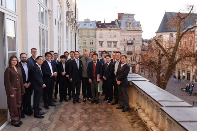 ウクライナへの官民ミッションの様子