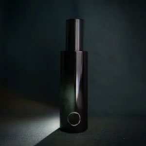 LHOOQ Watery Serum Mist（Blue Knot株式会社）