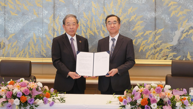 JPX清田CEO(写真左)とジェトロ佐々木理事長(写真右)