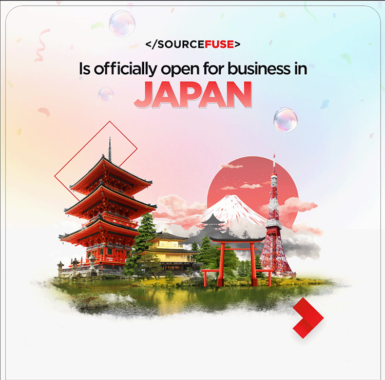 日本の象徴的な風景をコラージュしたビジュアル。五重塔、富士山、鳥居、東京タワーが描かれ、上部に「SOURCEFUSE Is officially open for business in JAPAN」というテキストが表示されている。