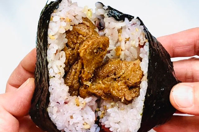 SoMeat」が使用されたおにぎり