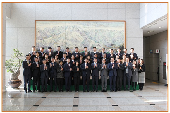 写真:出席者集合写真