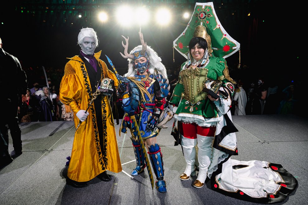 モーダルウィンドウで表示します。