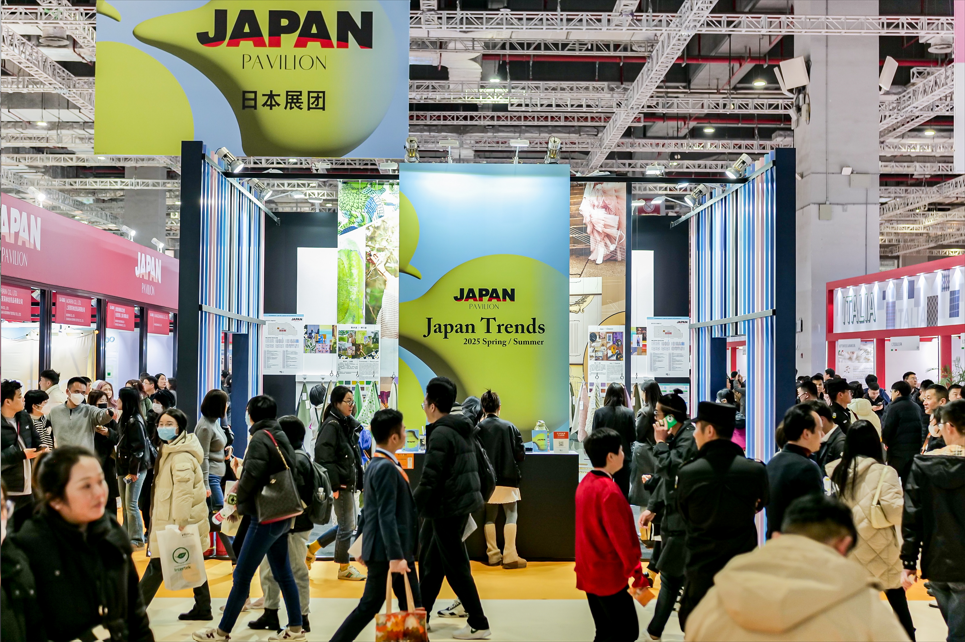 モーダルウィンドウで表示します。