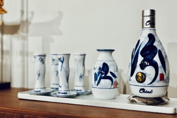 モーダルウィンドウで表示します。