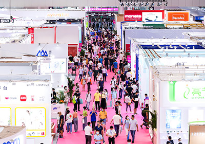 モーダルウィンドウで表示します。