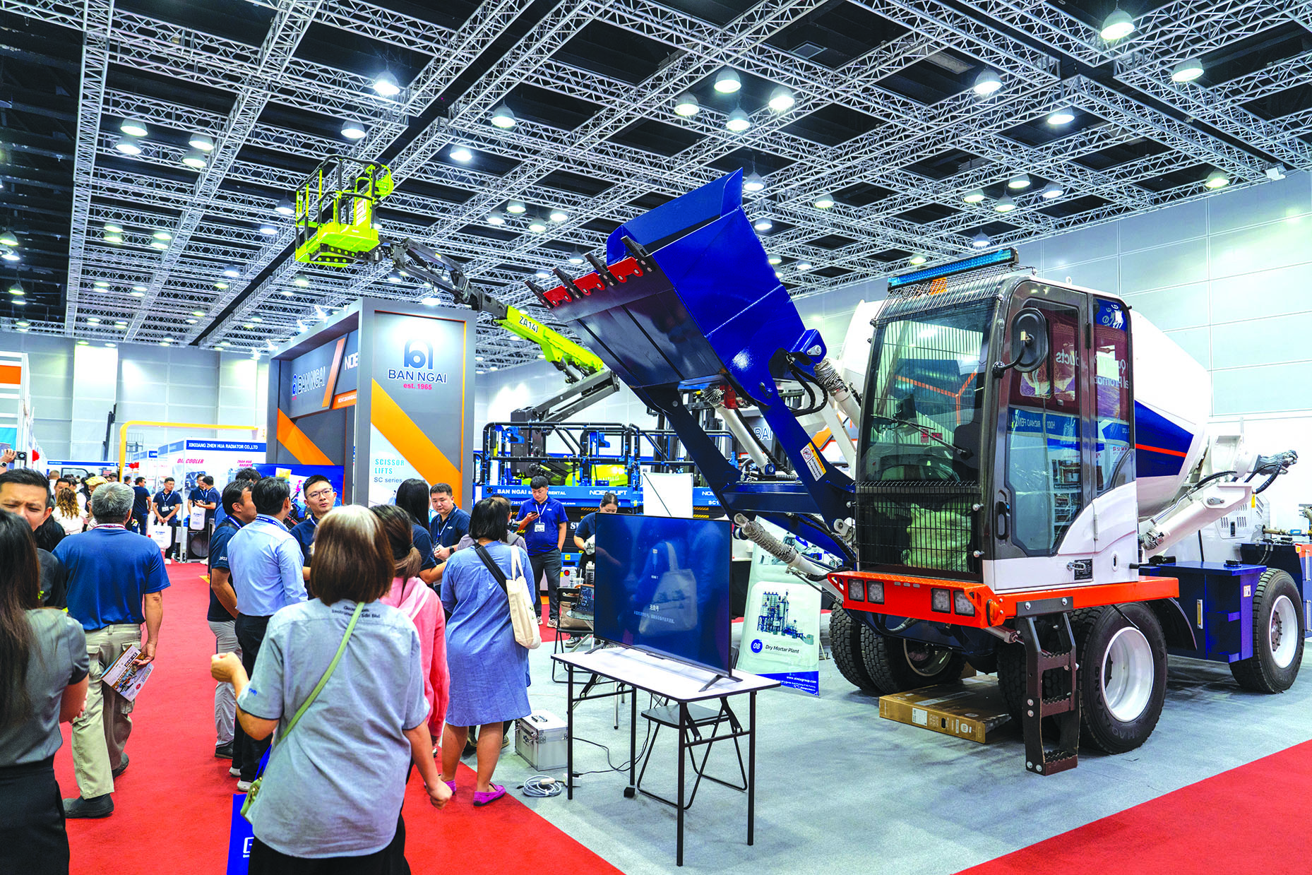 モーダルウィンドウで表示します。