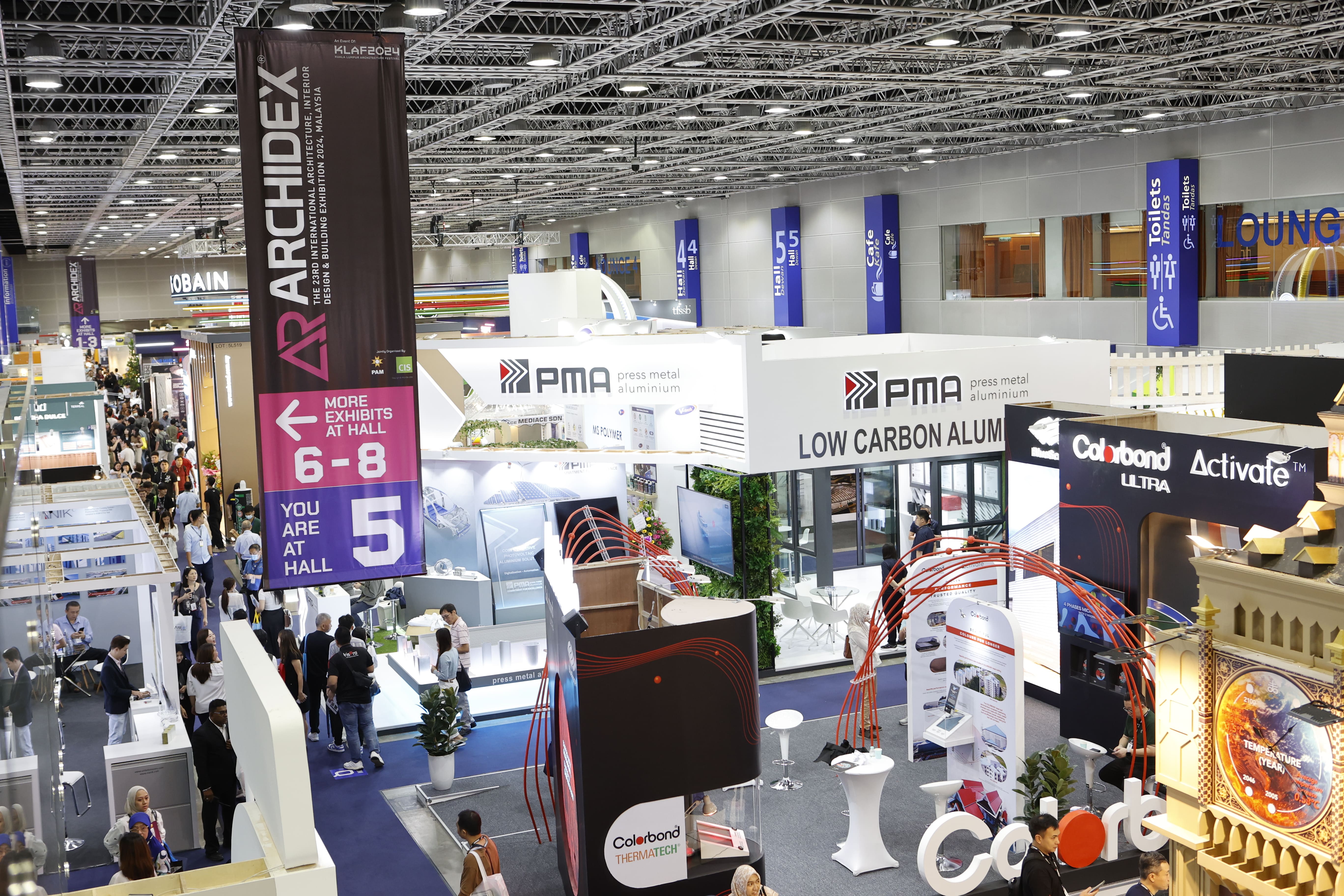 モーダルウィンドウで表示します。