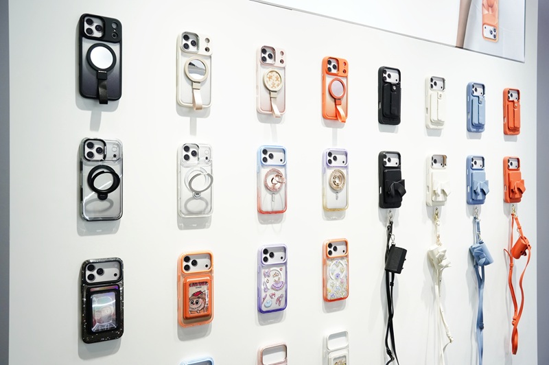 モーダルウィンドウで表示します。