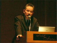 伊藤知生氏