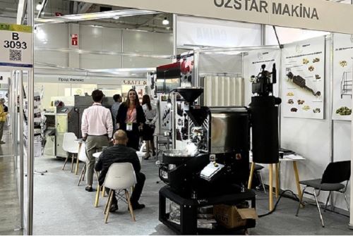 写真　トルコ企業による食品加工機械の出展も目立った（ジェトロ撮影）