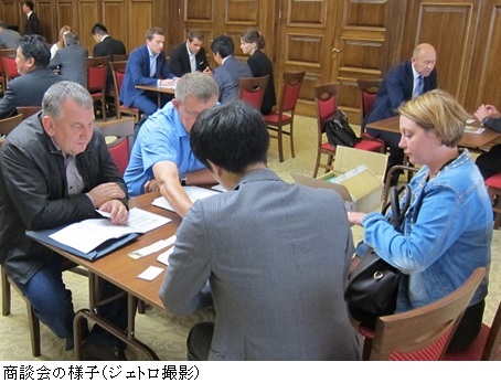 写真　商談会の様子（ジェトロ撮影）