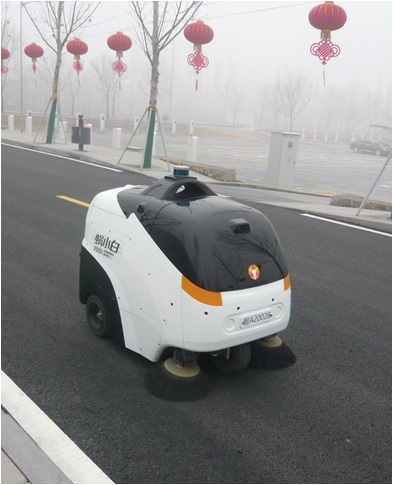 写真　自動運転の清掃車（ジェトロ撮影）