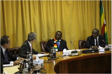 写真　2日目はムナンガグワ大統領らを訪問（ジェトロ撮影）
