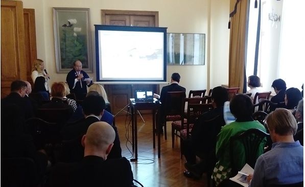 写真　食品ビジネスセミナーの様子（ジェトロ撮影）