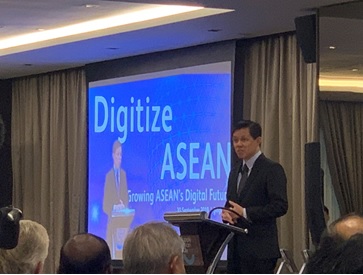写真　シンガポールで開催の「デジタイズASEAN」で演説するチャン貿易産業相（ジェトロ撮影）