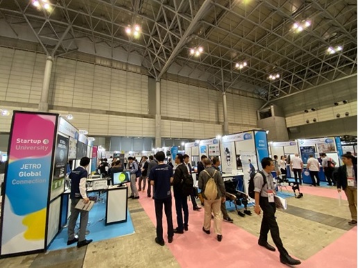 写真　CEATEC 2019におけるパビリオン「JETRO Global Connection」の様子（ジェトロ撮影）