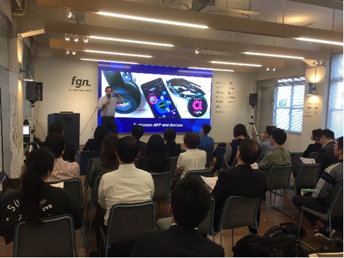 写真　Fukuoka Growth Nextでのピッチの様子（ジェトロ撮影）