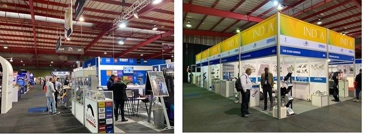 写真　自動車関連部品企業が出展するホール（左）とインドパビリオン（右）（ジェトロ撮影）