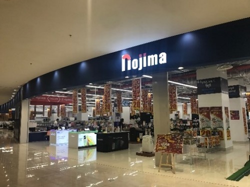 写真　カンボジア国内3店舗目となるモール内のノジマ（ジェトロ撮影）