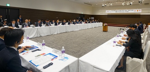 写真　会合の様子（ジェトロ撮影）