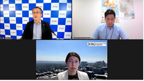 写真　パネルディスカッションの様子（ジェトロ撮影）