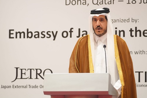 写真　「日本・カタール・ビジネスレセプション」でのムハンマド商工相（ジェトロ撮影）