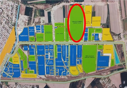 写真　BYD工場が入居するジザク自由経済区の区割り図。赤丸部分が該当箇所。10.6ヘクタールと報道されている。（ジザク自由経済区事務局の資料をジェトロ撮影）
