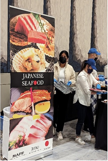 写真　日本産水産物の魅力を伝えるバナー（ジェトロ撮影）