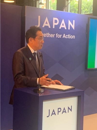 写真　ジャパンパビリオンでスピーチをする岸田首相（ジェトロ撮影）