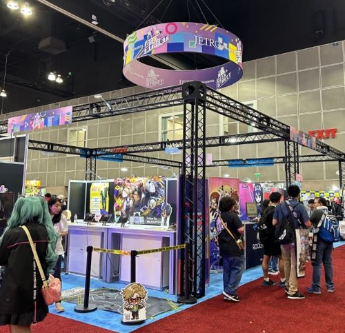 写真　ジャパンパビリオン「Geek Street」ブース（ジェトロ撮影)
