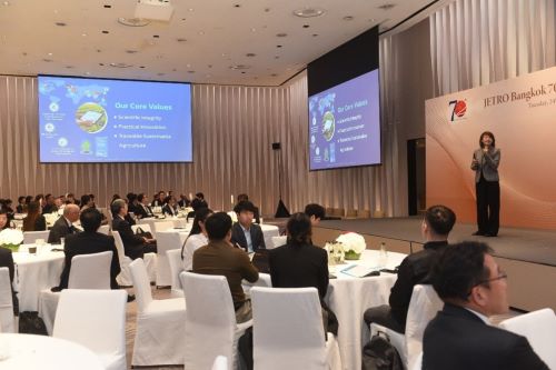 写真　スタートアップによるピッチの様子（ジェトロ撮影）