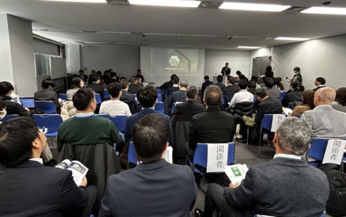 写真　さいたま市で実施したピッチ・交流会の様子（ジェトロ撮影）