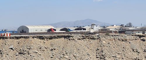 写真　リマ空港新ターミナル建設工事の様子（1月16日、ジェトロ撮影）