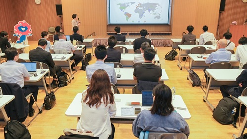 写真　山田美和上席主任調査研究員（Photo: IOM/Shuzo Sato）