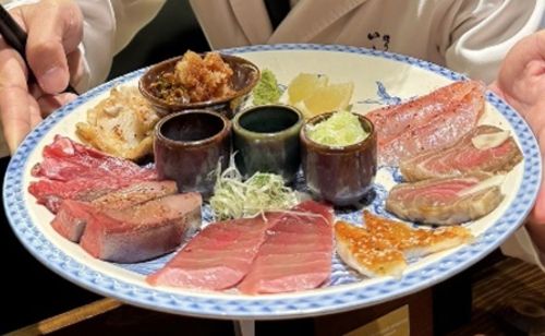 写真　日本各地から取り寄せた鮮魚のあぶり（ジェトロ撮影）