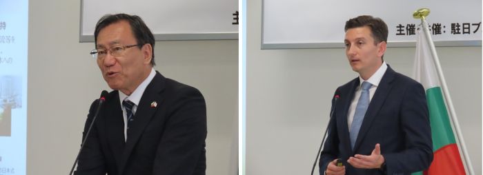 写真　道上大使（左）、バシレフ副市長（右）による基調講演（ジェトロ撮影）