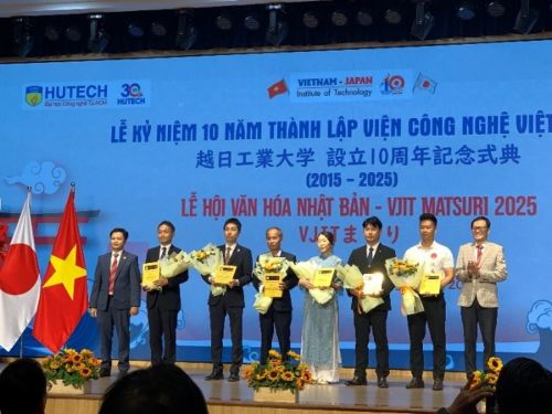 写真　式典の様子（ジェトロ撮影）