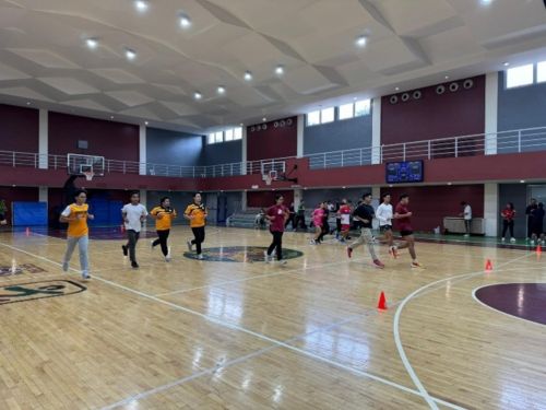 写真　シャトルランの様子（ジェトロ撮影）