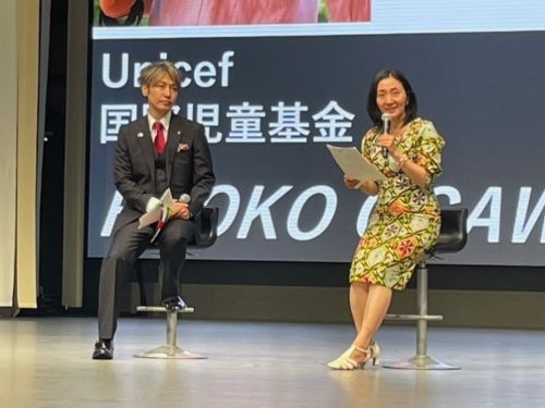 写真　日本人2人による体験談の披露（ジェトロ撮影）