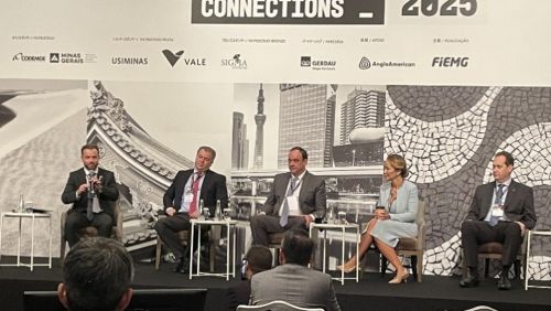 写真　パネルディスカッション（ジェトロ撮影）