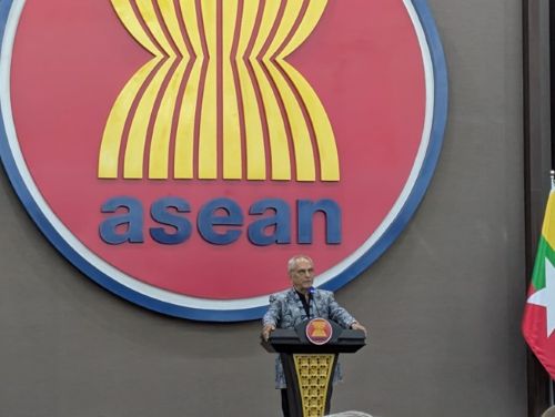 写真　ラモス・ホルタ大統領の講演の様子（ジェトロ撮影）