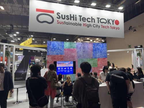 写真　東京都のSusHi Tech Tokyoブースでの登壇の様子（ジェトロ撮影）