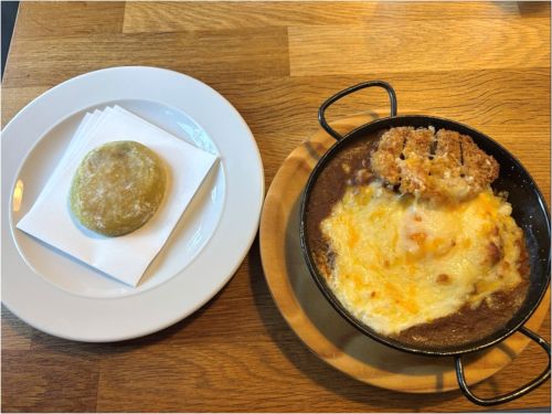 写真　提供されたメニュー2品（ジェトロ撮影）