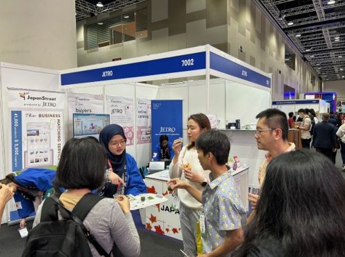 写真　ジェトロのブース（ジェトロ撮影）